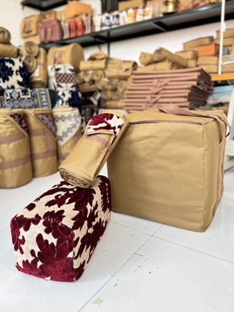 بكج 4 مدات رول + 4 مراكي + شنطة ضد الماء ابو طير احمر