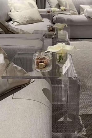 طاولة ضيافة انيقة