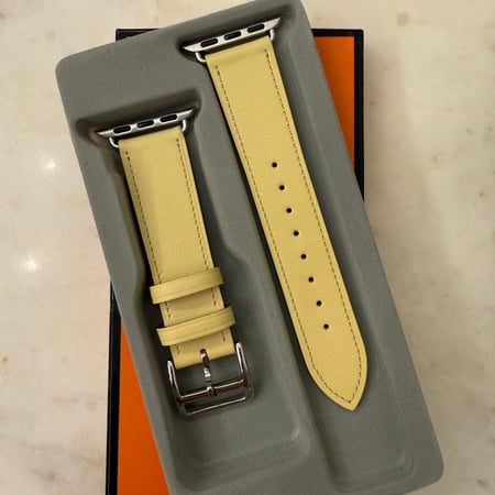 سوار جلد الاصفر الفاتح- Double Tour Strap Butter Yellow