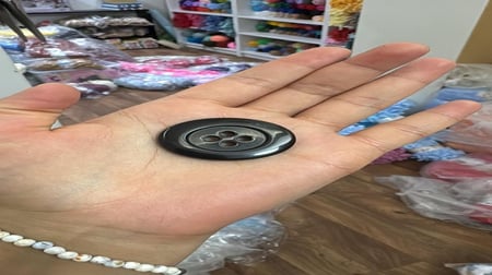 ازرار اسود كبير "قطعة وحدة"