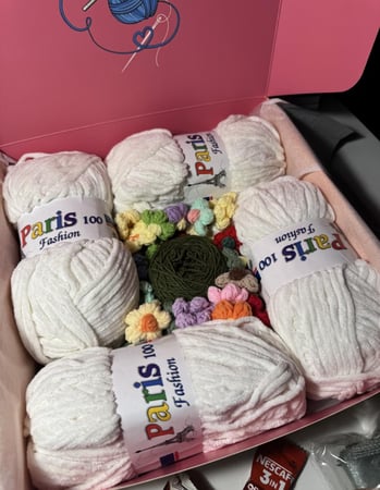 بوكس “بطانية حديقة الأزهار" بخيوط المخمل