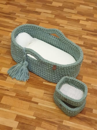 سرير مواليد كروشيه بدون سقف