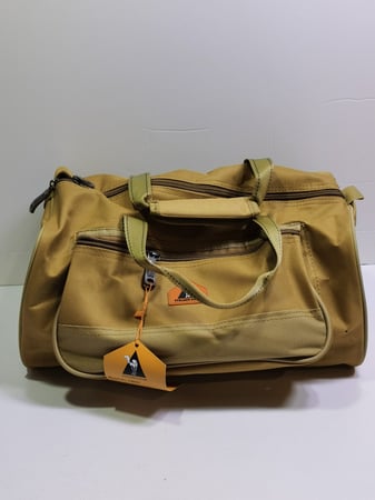 شنطة متعددة الاستخدامات