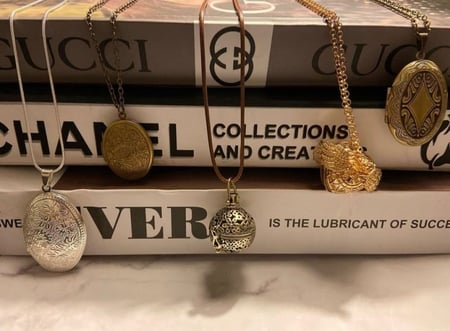 سلسال بصور تذكارية