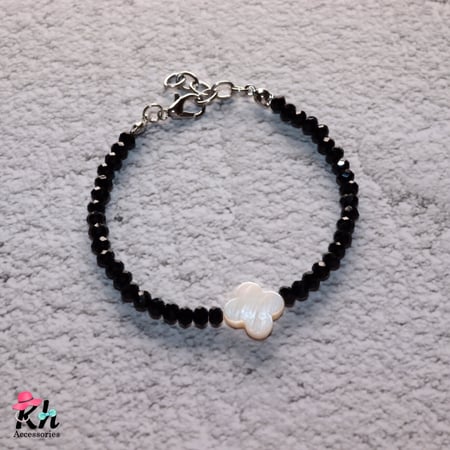 إسورة الوردة