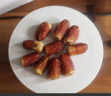 رطب صقعي المدينة المنورة الفاخر (1.5  كيلو) حصاد 1447هـ