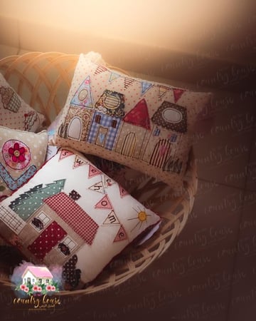 3582 كوشن المنزل الريفي من ازابيل روز