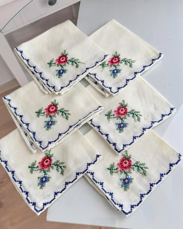 3606 مفرش مطرز زهر الكروشيه (للقطعة الواحدة)