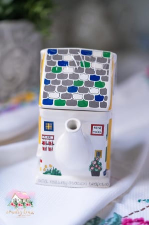 3808 ابريق انتيك من شركة وايد Wade