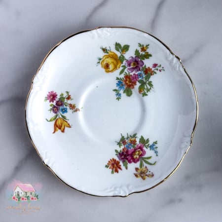 كوب مع صحن انتيك من سالزبيري Salisbury - المنزل الريفي الهادئ