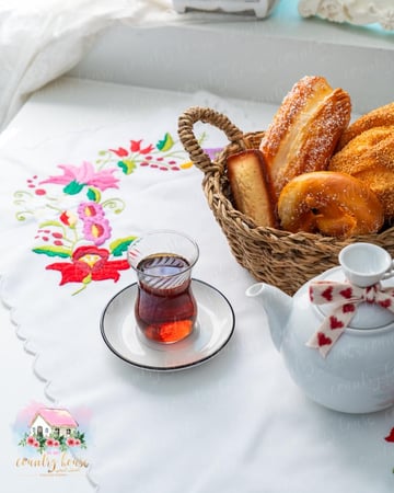 3693 مفرش انتيك مطرز لمسة الأزهار