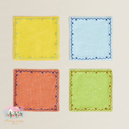 كوسترات مطرزة بألوان منعشة - المنزل الريفي الهادئ