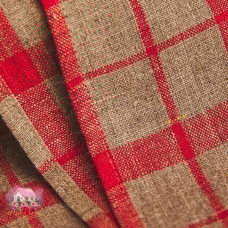 مفرش كاروهات أحمر - المنزل الريفي الهادئ