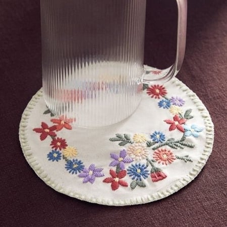 3359 مفرش مورد مطرز