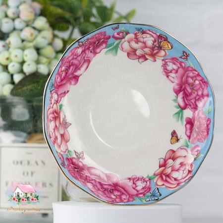 كوب المنزل الريفي بنقشة رويال البرت 2 - المنزل الريفي الهادئ