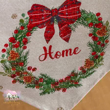 رنر اكليل الورد Home - المنزل الريفي الهادئ