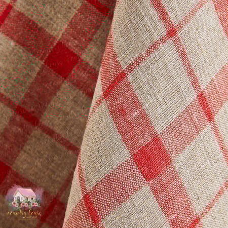 مفرش كاروهات أحمر - المنزل الريفي الهادئ