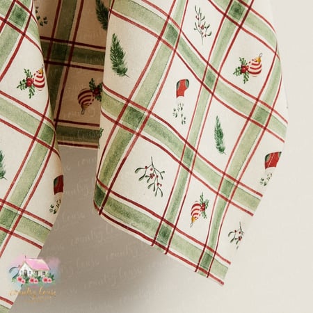 مفرش شتوي أخضر بألوان مميزة - المنزل الريفي الهادئ