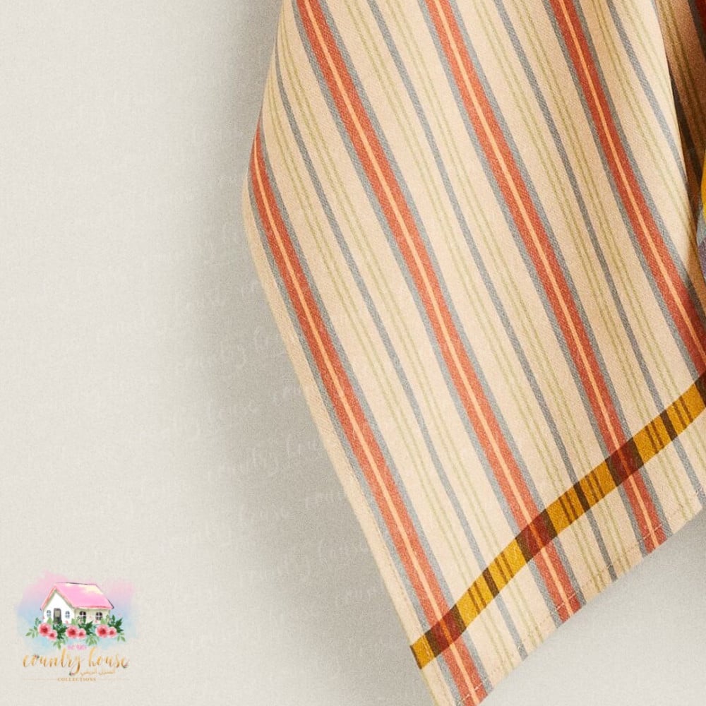 مفرش مخطط بألوان زاهية - المنزل الريفي الهادئ