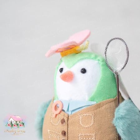 دمية العصفورة والفراشة القماشية - المنزل الريفي الهادئ