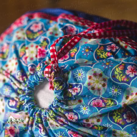 كوشن طويل مورد أزرق من بيب ستوديو - المنزل الريفي الهادئ