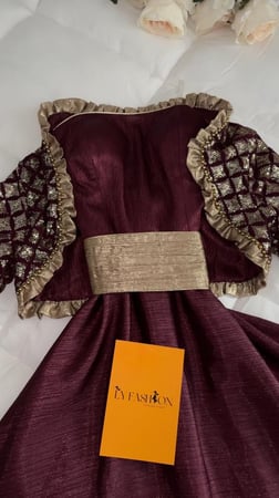 فستان اماراتي