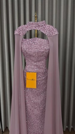 فستان سهرة وردي