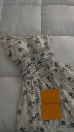 فستان ميد مورد