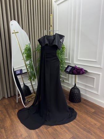 فستان سهرة باربي تطريز فخم