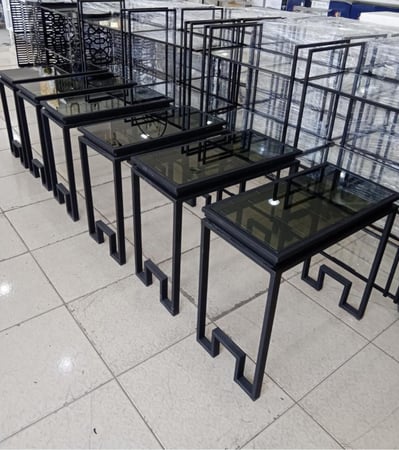 طاولة خدمة اسود 60/30سم