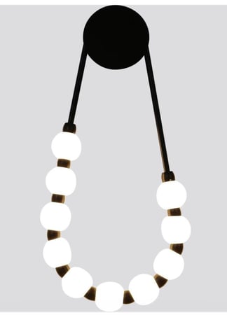 ابليك جداري مودرن أسود فاخر على شكل عقد 3 إضاءات 12 واط