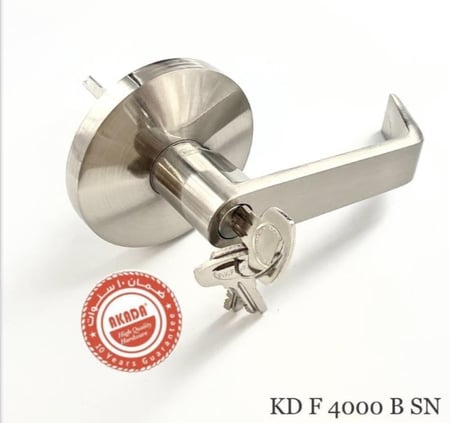 مقابض أبواب طوارئ