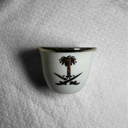 فنجال سيفين ونخلة