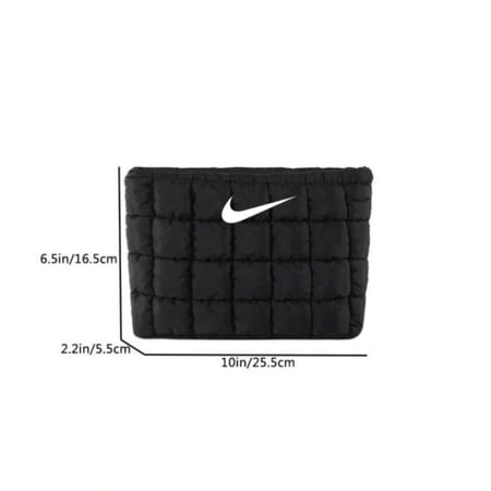 شنطة نايك حجم صغير لون اسود