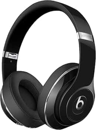 سماعات Beats Studio اللاسلكية فوق الأذن باللون الأسود اللامع / Beats Studio Wireless Over-Ear Headphones Gloss black color