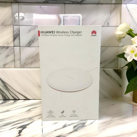 HUAWEI Wireless Charger 15W Wireless Quik Charge with Adapter, without delivery charges