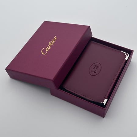 محفظة كارتير عودي