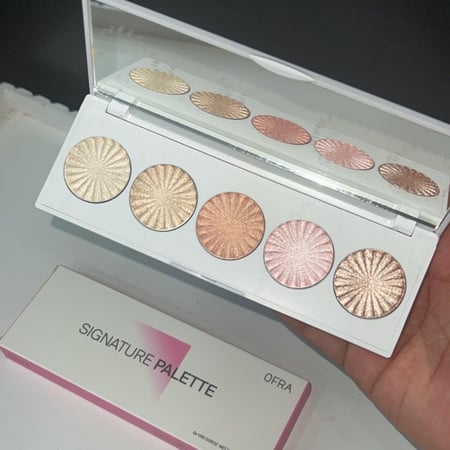 باليت اضاءة اوفرا ميني SIGNATURE PALETTE