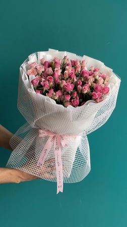 الباقة الوردية