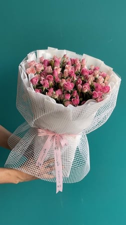 الباقة الوردية