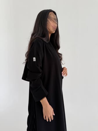 العنود | عباية صيفية كريب إندونيسي قصه جاكت كسرات ثري دي