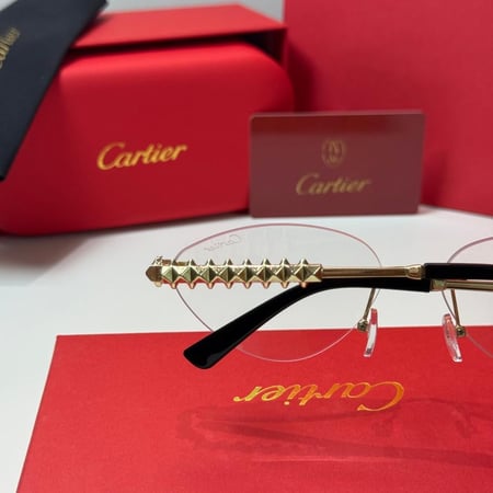 نظارة كارتير باللون الذهبي بدون إطار بعدسة شفافة