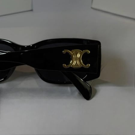 نظارة سيلين باللون الاسود عدسة مستطيلة