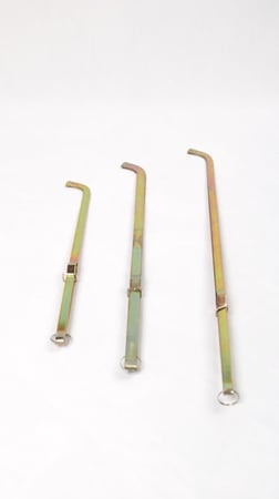 ملقاط فحم كوز ذهبي مقاس 60 سم