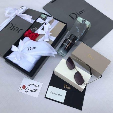 طقوم ماركات ديور