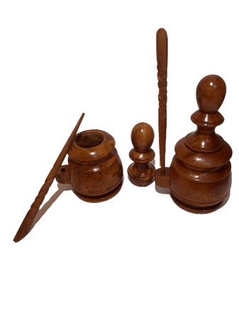 مكحلة خشب بحوض واسع من الخشب العرعر المغربي المعروف بصلابته ونعومته