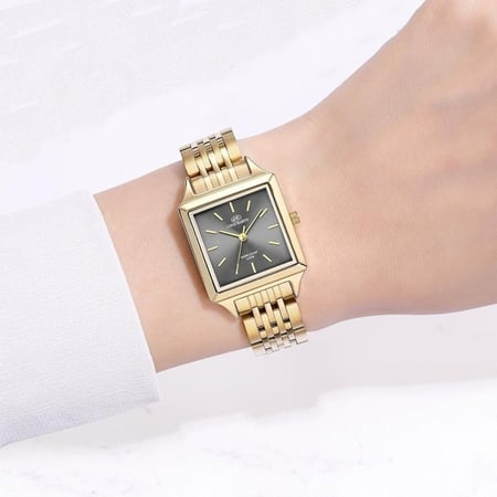 ساعة يد نسائية