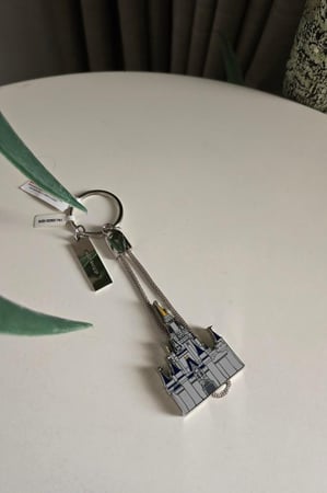 ميدالية قلعة ديزني