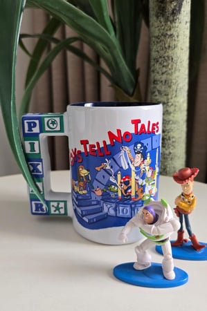 كوب توي ستوري