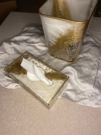 طقم سلة و علبة مناديل مقاس كبير